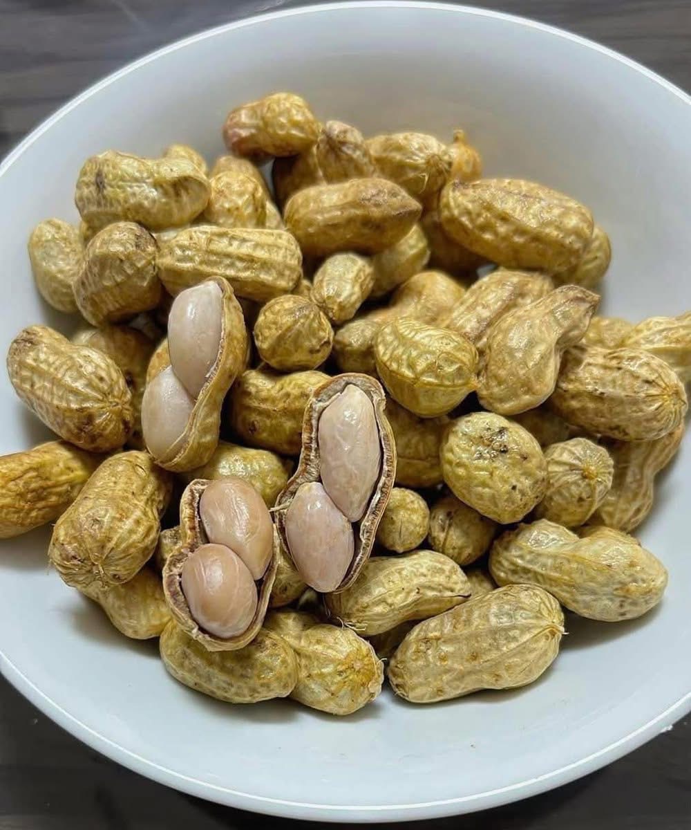 Experts Reveal That Eating Peanuts Causes ….See more in 1st comment