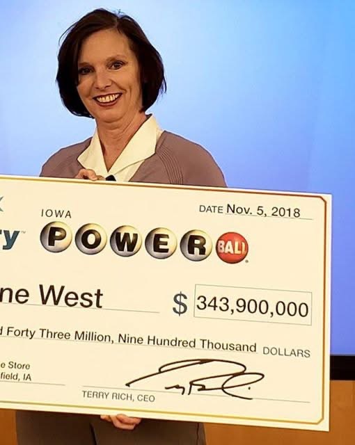 Woman Wins $350 Million Dollar Powerball, Decides To Share New Wealth With Veterans Who Need It…