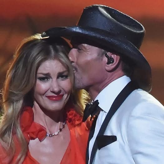 Tim McGraw shares heartbreaking family moment for him and … See more👇