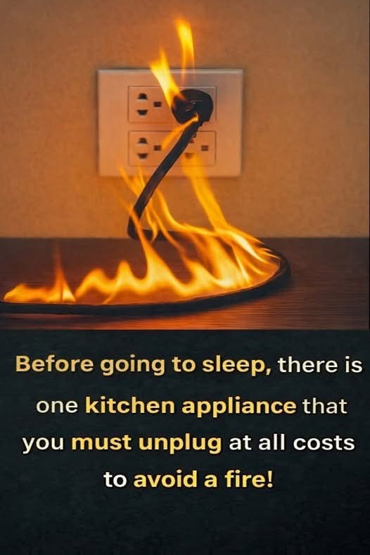 “Save Your Home and Money: Always Unplug These 5 Appliances After Use” “I had no idea 😱” More info 💬 ⬇️.