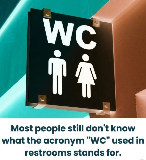 Some people are only now realizing what the “WC” sign stands for on washrooms👇