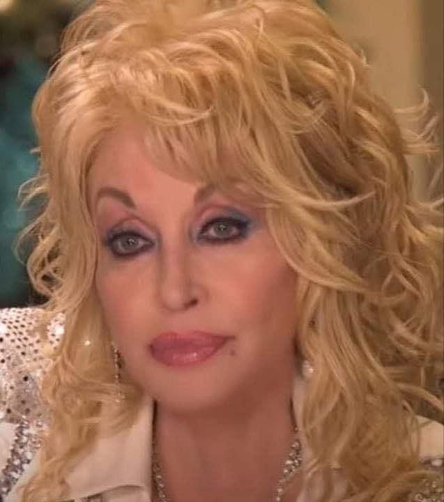 SAD NEWS: 30 minutes ago in Sevier, Tennessee. At the age of 80, the family of star Dolly Parton just announced urgent news to her followers that Parton is currently… Details in comment 👇