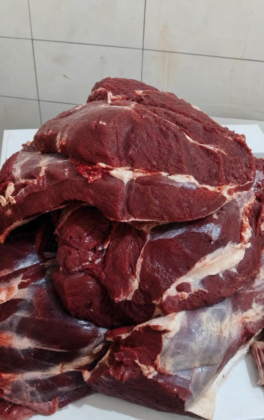Don’t be fooled by supermarkets. They’re selling you meat from… See more ㅤㅤ͏